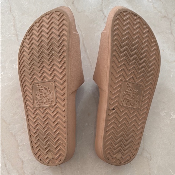 Archie’s Tan Slide Sandals - Picture 3 of 4